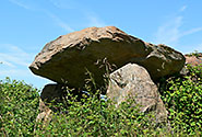 Dolmen de la Pierre des Folles {JPEG}