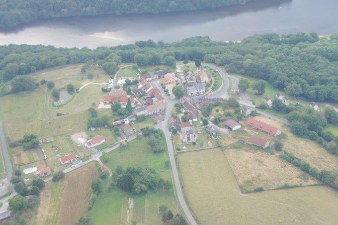  Le Bourg d'Hem
